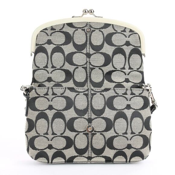 Coach Y2K Vintage Kisslock Wristlet - Picture 3 of 8